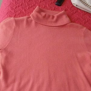 Short sleeve turtle neck